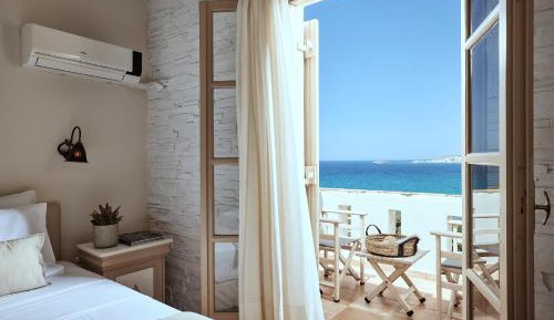 Deluxe Triple Room with Sea View