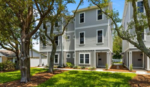 Six-Bedroom House