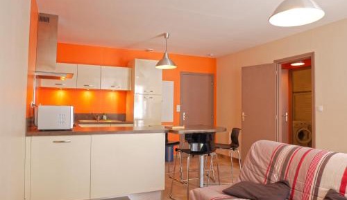 Apartment (3 Adults)