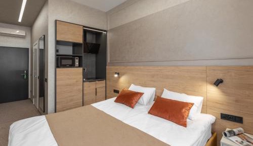 Studio Apartment
