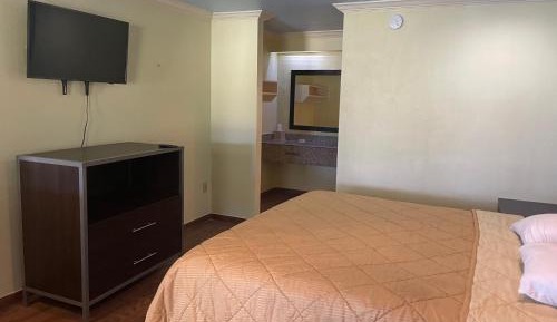 Budget Single Room