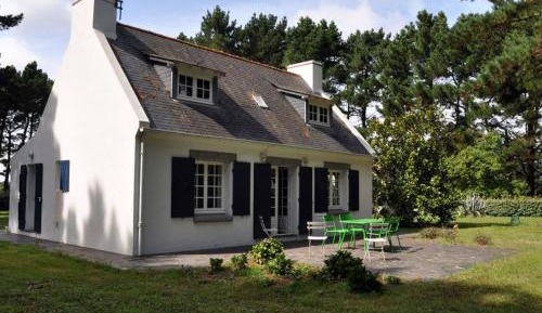 Holiday Home (8 Adults)