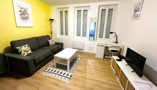 Studio Apartment