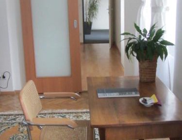 Family Room (2 Adults + 1 Child)