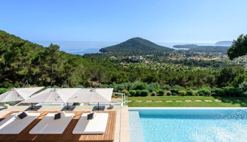 Villa with Sea View