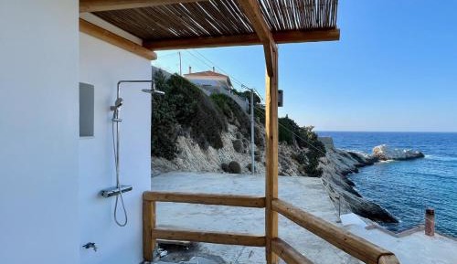 Deluxe Double Room with Balcony and Sea View