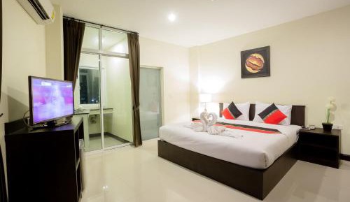 Deluxe Double Room with Kitchen