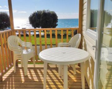 Bungalow with Terrace (2-4 Adults)