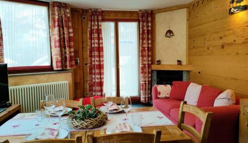 Four-Bedroom Apartment with Garden (4 Adults + 4 Children)