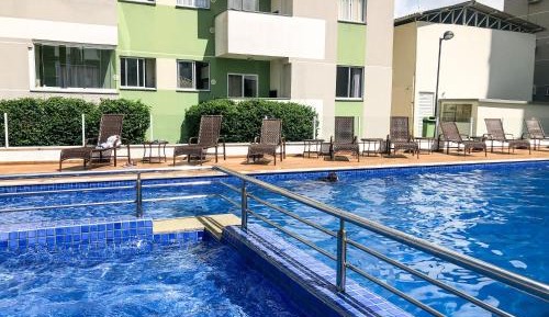 Apartment with Pool View 