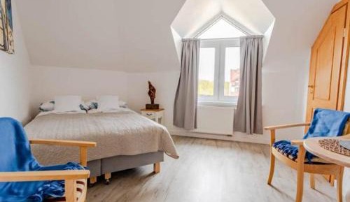 Double or Twin Room with Bathroom
