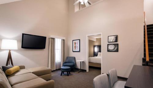One-Bedroom Bi-Level Loft - Hearing Accessible