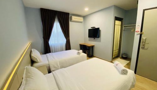 Superior Twin Room