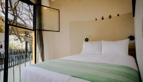 Single Room with Private Bathroom