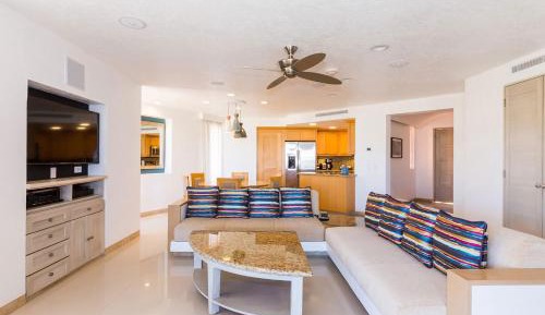 One-Bedroom Villa with Balcony, Whirlpool and Ocean View