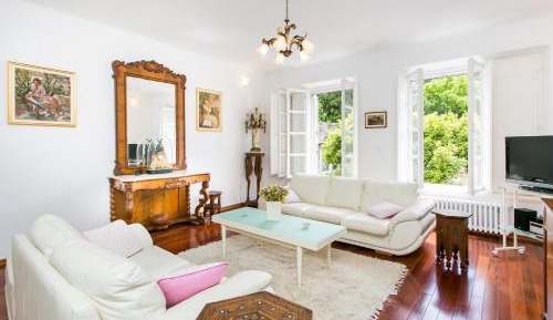 Two-Bedroom Apartment with Terrace