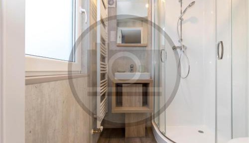 One-Bedroom Holiday Home