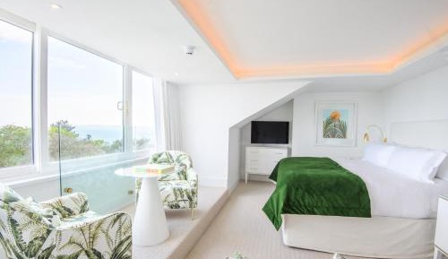 Suite with Sea View