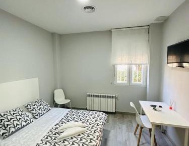 Double Room with Shared Bathroom