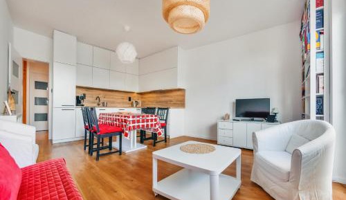 Two-Bedroom Apartment - 3-go Maja 19 Street
