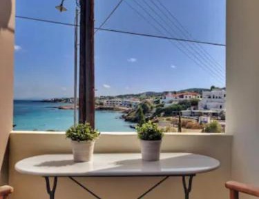 Studio Apartment with Sea View