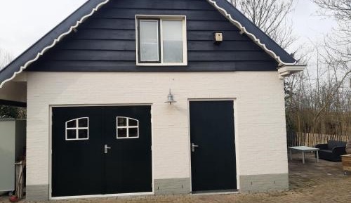 One-Bedroom House