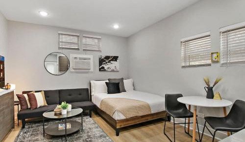 Studio Apartment