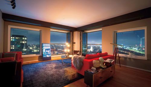 Deluxe Apartment