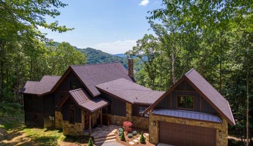 Four-Bedroom Vacation Home