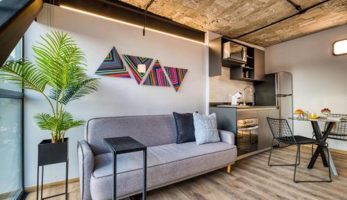Industrial Two-Bedroom Apartment 