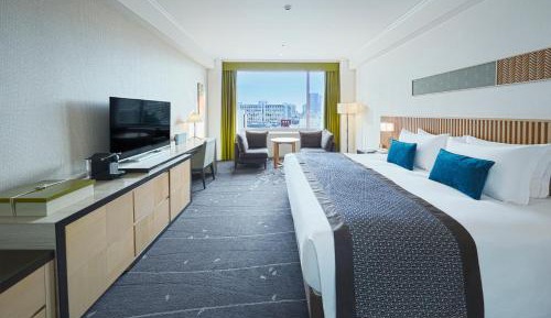 Deluxe King Room Upper Floor (Non-Smoking)+ Sauna Access
