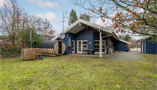 Four-Bedroom Holiday Home