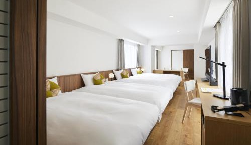 Quad Room