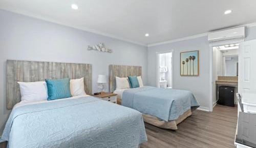 Standard Room - 2 Double Beds