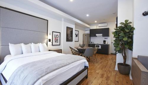 Executive Room