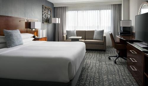 King Guest Room