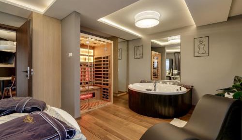 Superior Apartment
