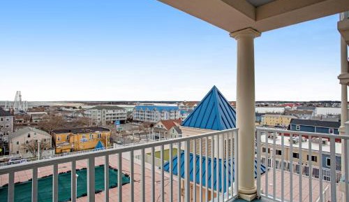Two Bedroom Apartment 