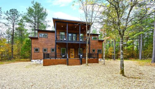 Five-Bedroom Holiday Home