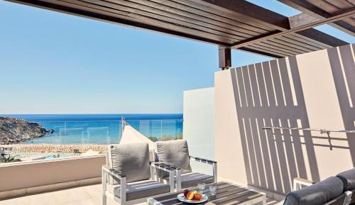 Superior Family Room Sea View