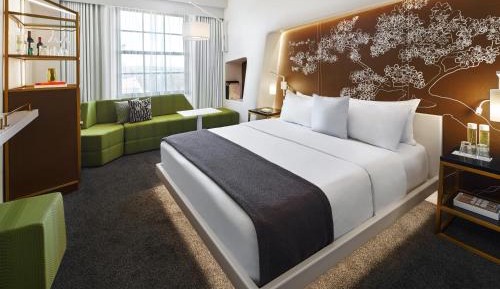 Deluxe King Room
