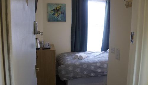 Single Room with Shower