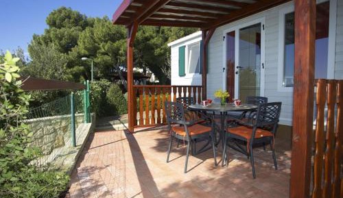 Two-Bedroom Bungalow with Terrace and Sea View