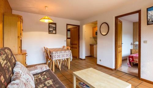 Apartment (4 Adults)