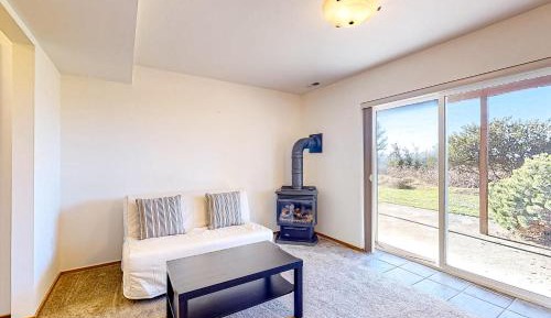 One Bedroom Apartment