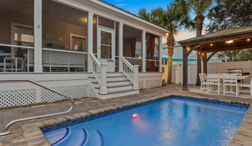 Four-Bedroom Holiday Home