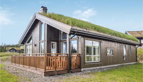 Three-Bedroom Holiday Home 