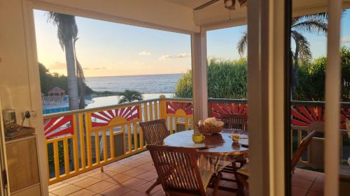 Studio Apartment with Sea View