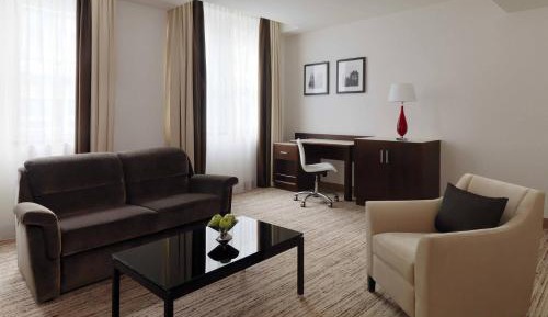 One-Bedroom Grand King Suite