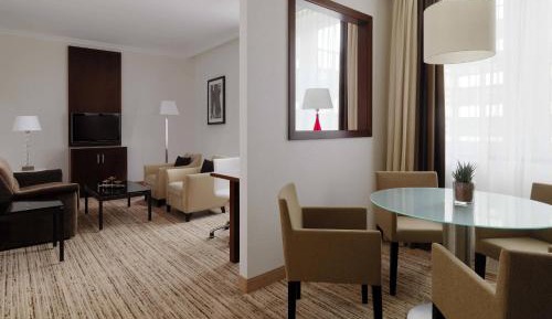One-Bedroom Grand Suite